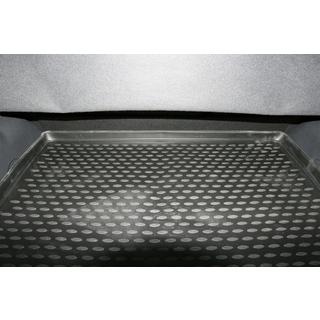 Коврик в багажник резиновый (Novline) SUV (4WD) Renault Duster 2008-2017 гг. фото 4