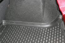 Renault Sandero 2007-2013 гг. Коврик в багажник резиновый (Novline) HB фото 2