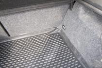 Volkswagen Golf 4 1997-2006 гг. Коврик в багажник резиновый (Novline) HB фото 3