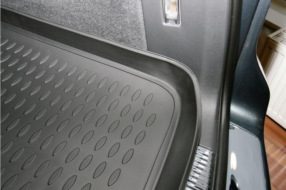 Volkswagen Touareg 2002–2010 гг. Коврик в багажник (Novline) кроссовер Фото 4