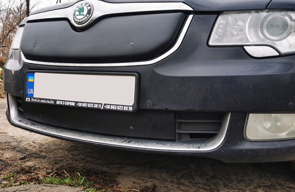 Зимова накладка на решітку (Верхня, 2008-2013) Матова для Skoda Superb рр - фото 2