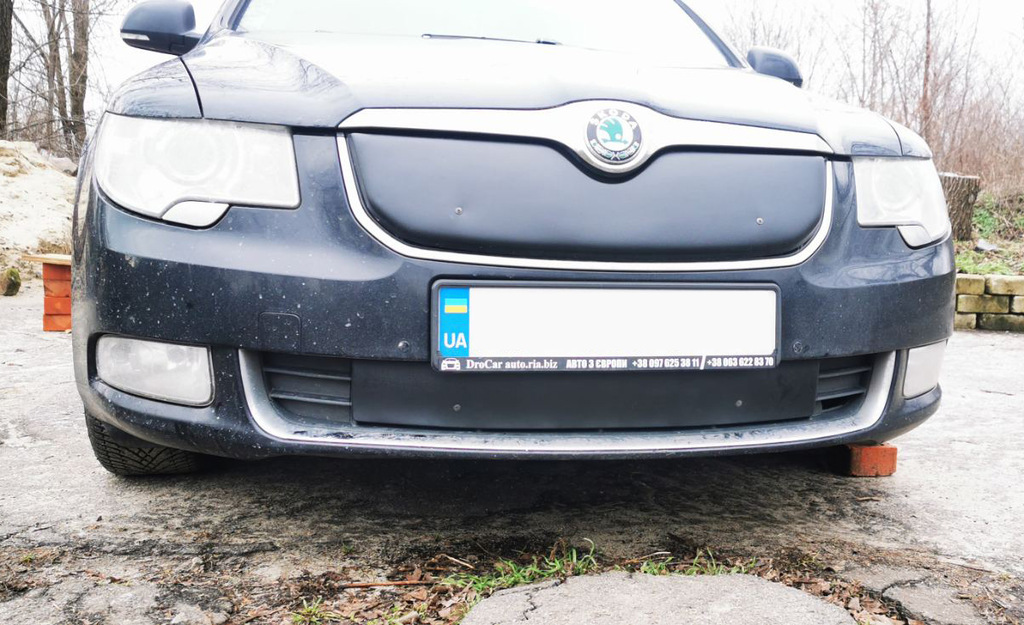 Зимова накладка на решітку (Верхня, 2008-2013) Матова для Skoda Superb рр - фото 3