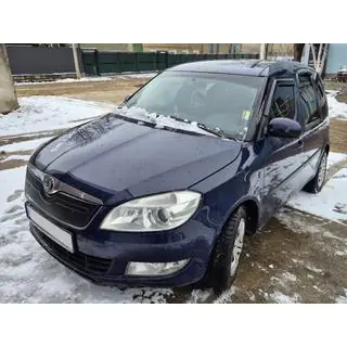 Зимняя накладка на решетку радиатора (2010+, верхняя) Skoda Roomster 2006-2015 гг. фото 4