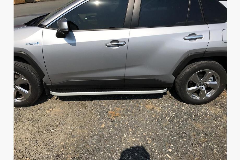 Toyota Rav 4 2019–2025 гг. Боковые Подножки Tayga Grey (2 шт., Алюминий) Фото 3