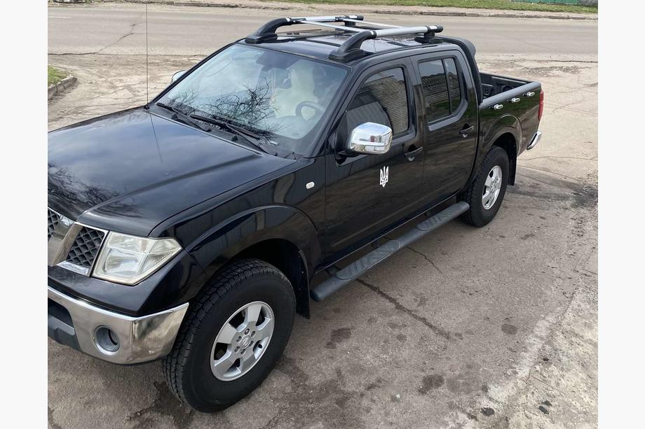 Nissan Navara 2006-2015 гг. Рейлинги с поперечинами (2 шт, Хром) Фото 1