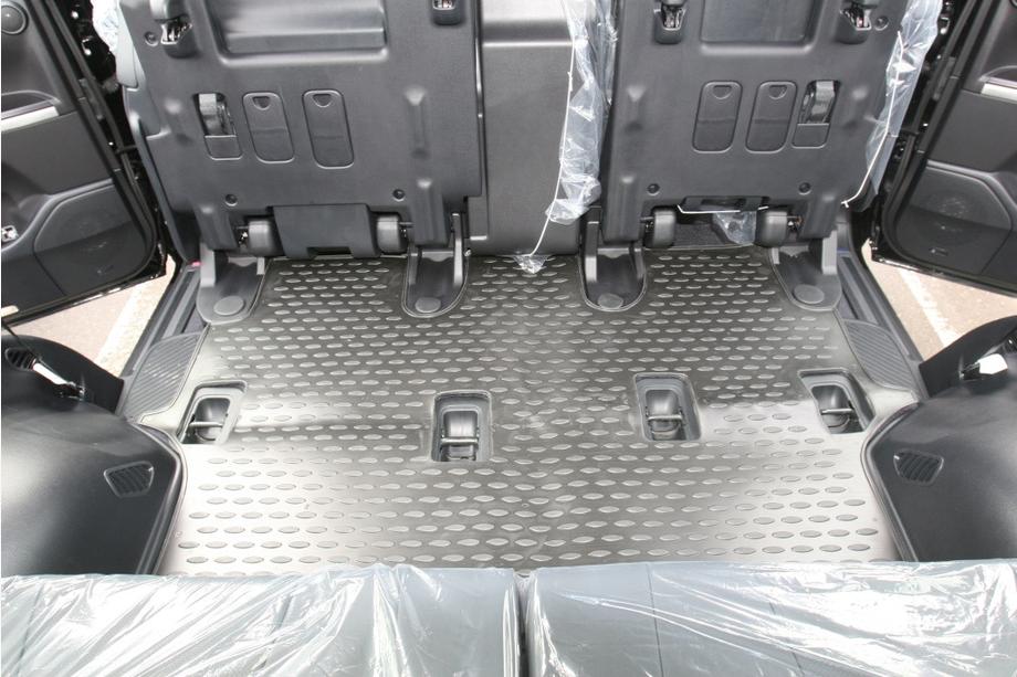 Toyota Land Cruiser 200 2007-2021 гг. Резиновые коврики в салон (Novline, 2012-2015) Фото 3