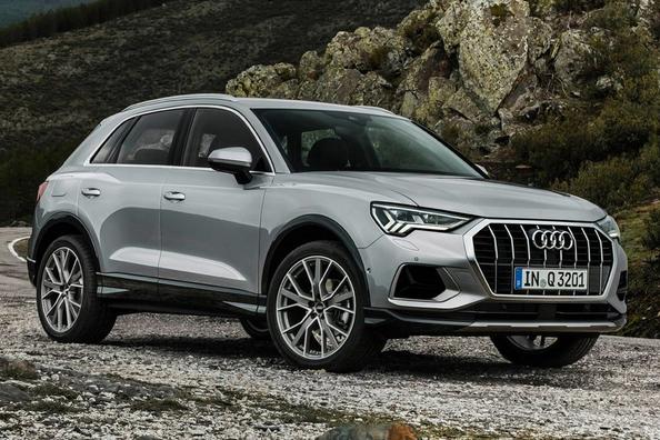 Второе поколение компактного кроссовера Audi Q3