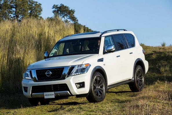 Обзор рамного внедорожника Nissan Armada второй генерации фото 3