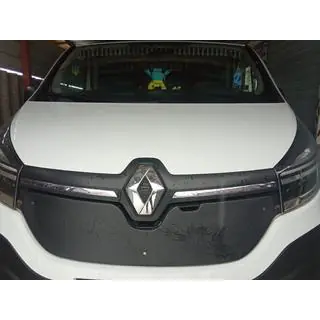 Зимняя накладка на решетку радиатора (2015-2020) Renault Trafic 2015- гг. фото 2