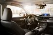 Гибридный компактный хэтчбек Lexus CT 200h фото 4