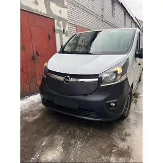 Зимняя накладка на решетку радиатора Opel Vivaro 2015-2019 гг. фото 2