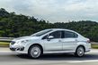 Обзор компактного седана Peugeot 408 фото 9