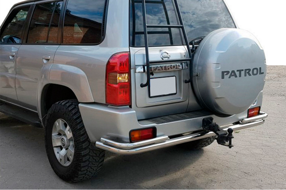 Nissan Patrol Y61 1997-2011 гг. Задняя дуга AK005-3 (нержавейка) Image