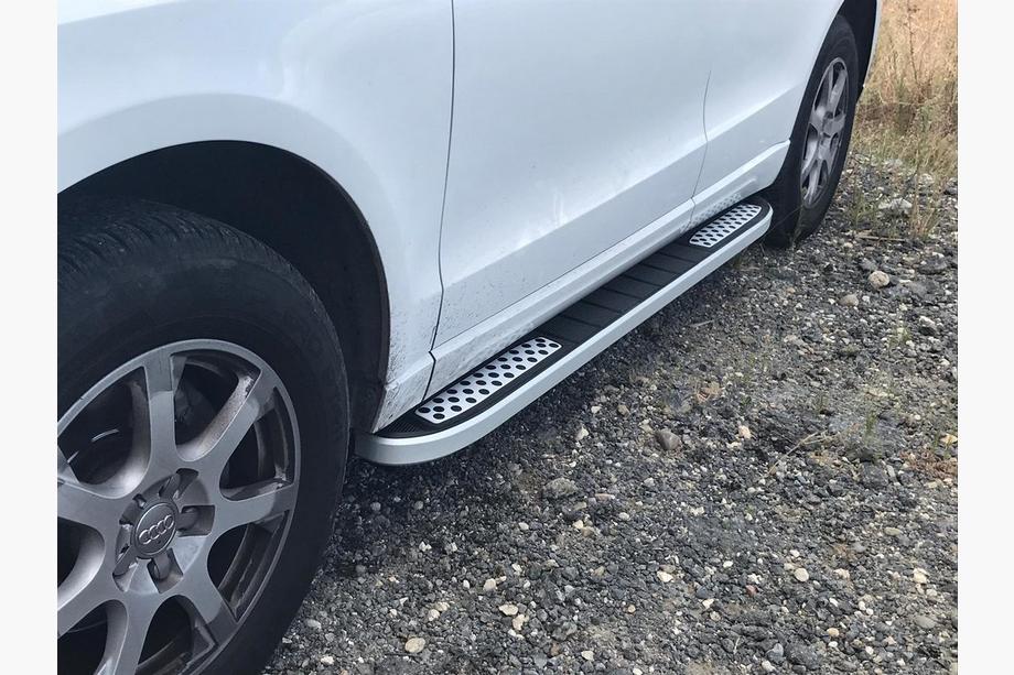 Audi Q3 2011-2019 гг. Боковые Подножки Tayga V2 (2 шт., Алюминий) Image