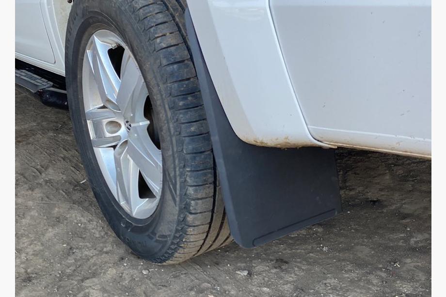 Задние брызговики (2 шт.) Image Задние брызговики (2 шт.) Image