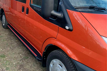 Ford Transit 2000–2014 гг. Боковые Подножки Maya Red (2 шт., Алюминий) фото 1