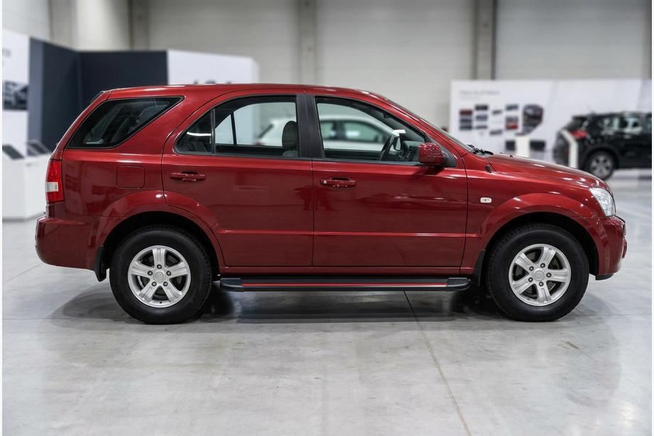 Kia Sorento I BL 2002-2009 гг. Боковые Подножки Maya Red (2 шт., Алюминий) Фото 1