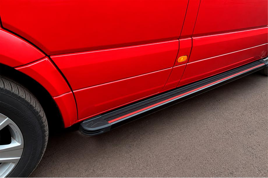 Mercedes Sprinter W906 2006–2018 гг. Боковые Подножки Maya Red (2 шт., Алюминий) Long/ExtraLong Фото 4