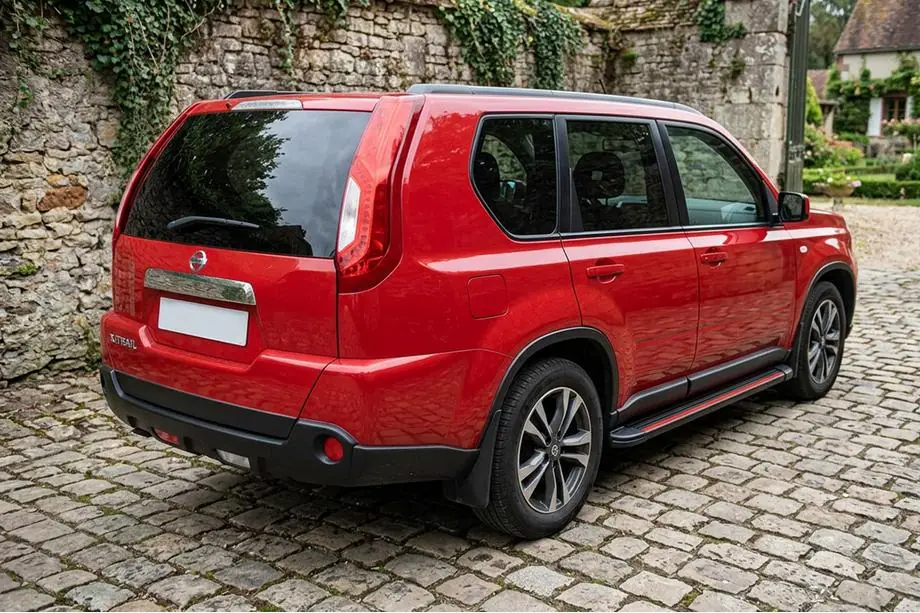 Nissan X-trail T31 2007-2014 гг. Боковые Подножки Maya Red (2 шт., Алюминий) Фото 1