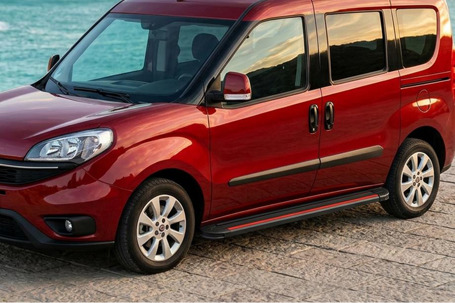 Opel Combo 2012-2018 гг. Боковые Подножки Maya Red (2 шт., Алюминий) Image