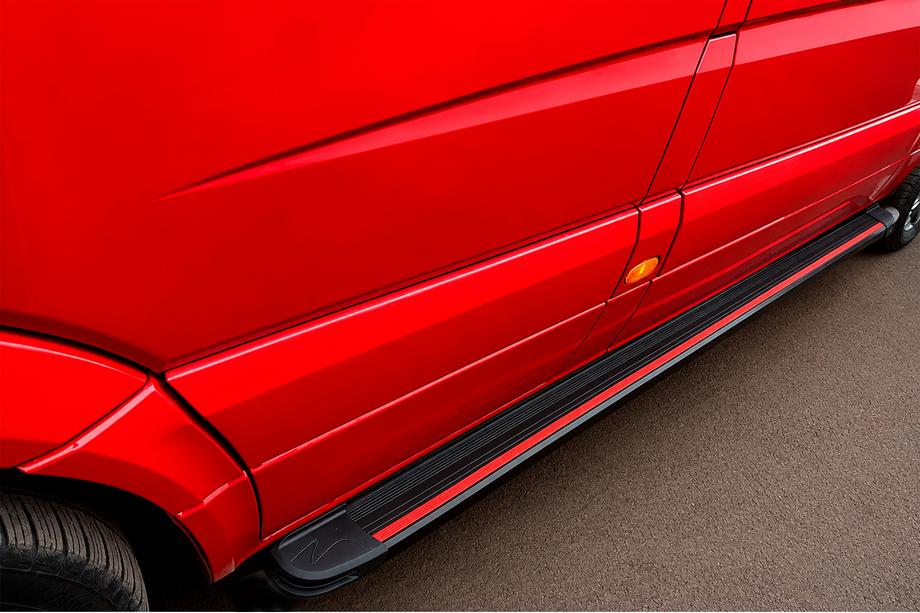Volkswagen Crafter 2006-2016 гг. Боковые Подножки Maya Red (2 шт., Алюминий) Фото 4