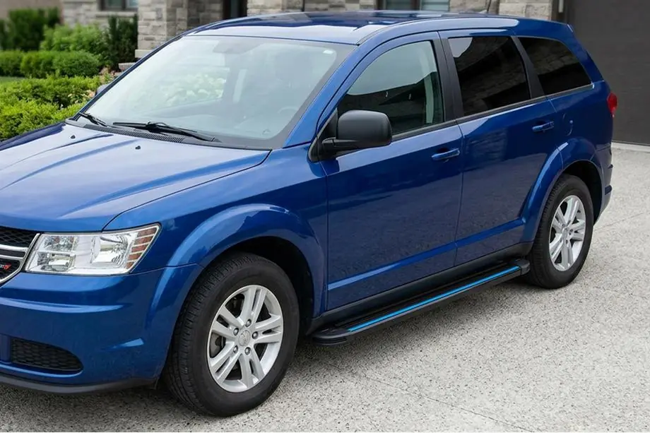 Fiat Freemont 2011-2016 гг. Боковые Подножки Maya Blue (2 шт., Алюминий) Image