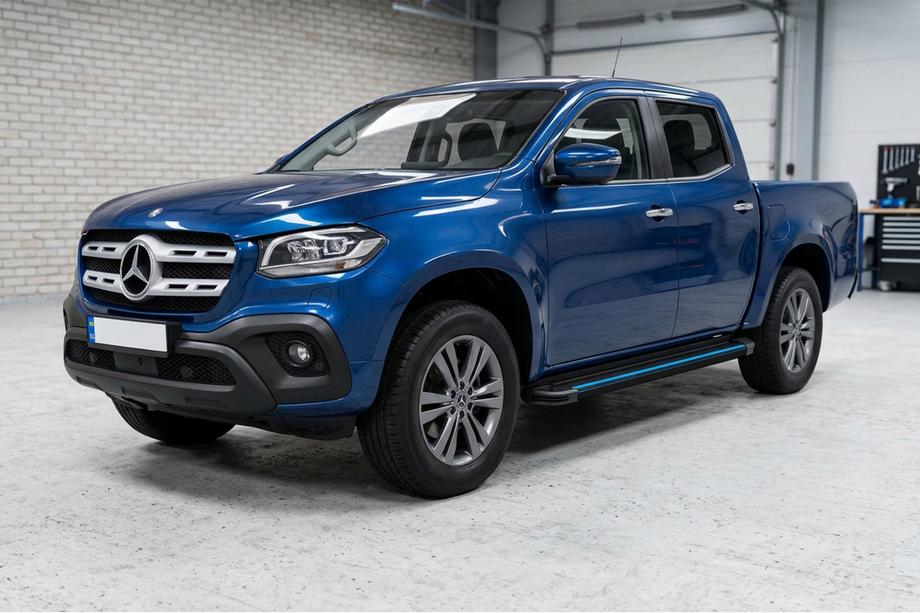 Mercedes X class 2017-2020 гг. Боковые Подножки Maya Blue (2 шт., Алюминий) Image