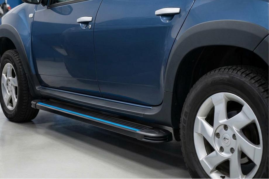 Renault Duster 2008–2017 гг. Боковые Подножки Maya Blue (2 шт., Алюминий) Image