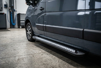 Renault Master 2011-2023 гг. Боковые пороги New Vision Black (2 шт., алюминий) фото 1