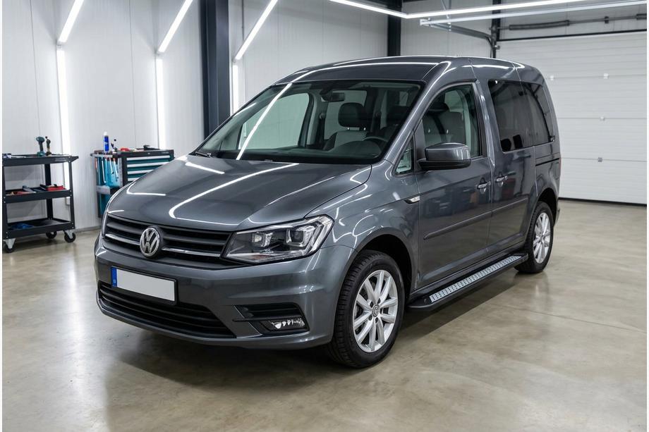 Volkswagen Caddy 2015-2020 гг. Боковые пороги New Vision Black (2 шт., алюминий) Фото 1