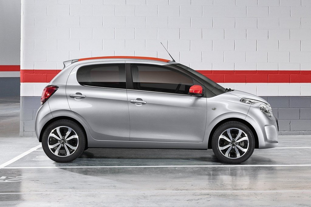 Обзор пятидверного хэтчбека Citroen C1