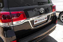 Toyota Land Cruiser 200 2007-2021 гг. Рамка для Номерного Знака Стандарт Белый фото 1