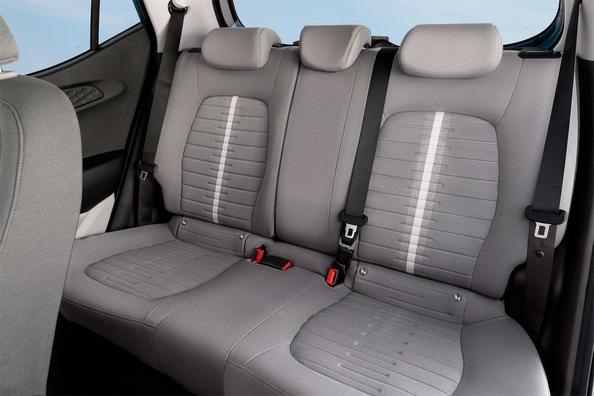 Новое поколение компактного хэтчбека Hyundai i10 фото 8