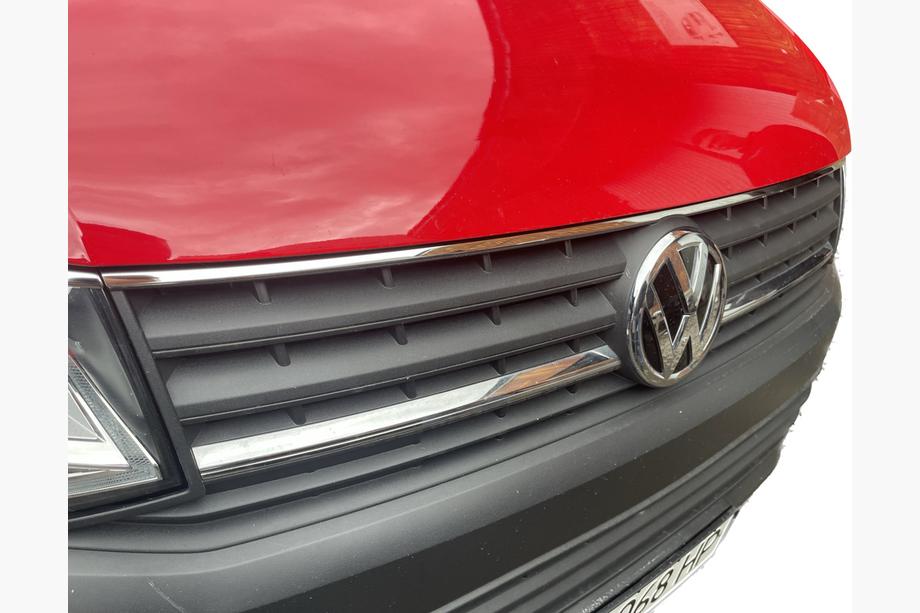 Volkswagen T6 2015-2024 гг. Верхняя накладка на решетку радиатора 2015-2019 (1 шт, нержавейка) Image