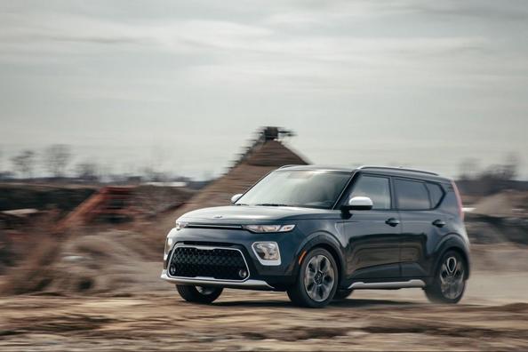 Новое поколение компактного кроссовераKIA Soul