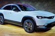Кроссовер Mazda MX-30: первый серийный электромобиль японской компании фото 1