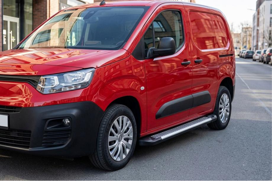 Peugeot Partner/Rifter 2019- гг. Боковые Подножки Line (2 шт., Алюминий) Image