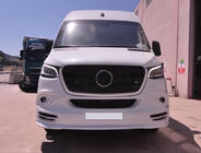 Mercedes Sprinter W907/W910 2018- гг. Накладка на передний бампер V3 (грунт под покраску) фото 3