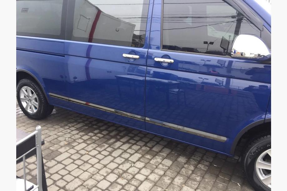 Volkswagen T5 Transporter 2003-2010 гг. Молдинги на двери (Нержавейка, Черный Хром) Короткая База, OmsaLine - Итальянская Нержавейка Фото 2
