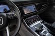 Обзор обновленного премиального кроссовера Audi Q7 фото 8