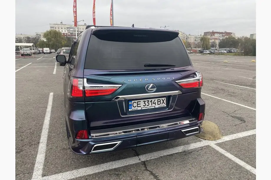 Lexus LX570/450d 2008-2022 гг. Комплект рестайлинга с модели 2008-2016 на TRD Superior (2016-2020) Фото 14