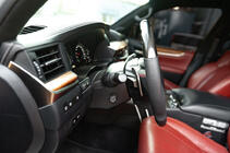 Анатомический руль в сборе (карбон) фото 5