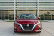 Среднеразмерный седан Nissan Altima шестого воплощения фото 6