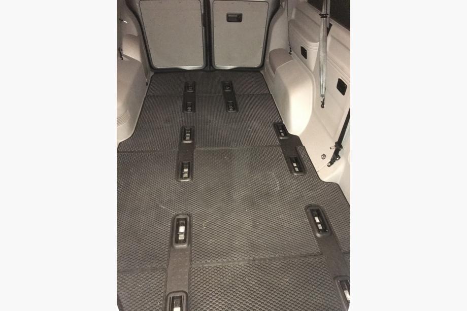 Volkswagen T5 2010-2015 гг. Коврики EVA V1 (длинная база, полный салон, черные) Фото 12