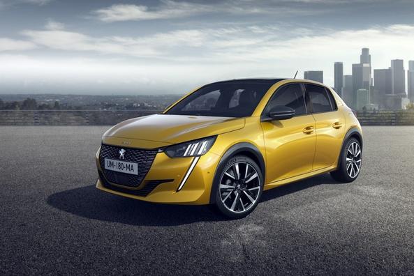 Новое поколение компактного хэтчбека Peugeot 208 фото 10