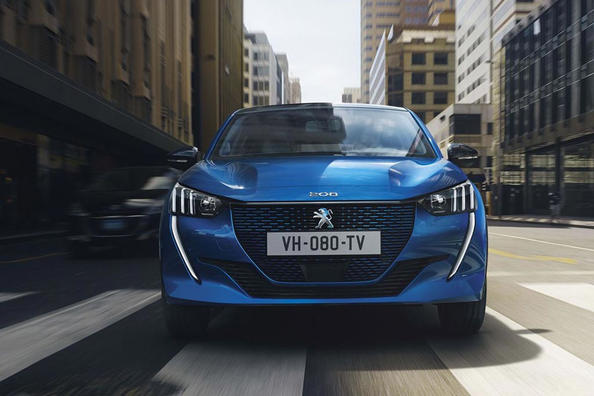 Новое поколение компактного хэтчбека Peugeot 208