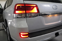 Toyota Land Cruiser 200 2007-2021 гг. Задние противотуманные фары 2016+ (LED) фото 2