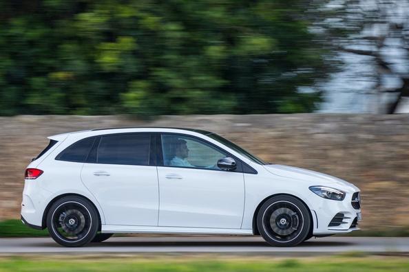 Субкомпактвэн третьего поколения Mercedes-Benz B-Class фото 11