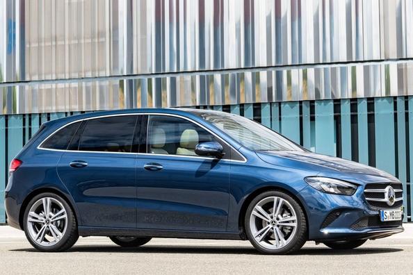 Субкомпактвэн третьего поколения Mercedes-Benz B-Class фото 4