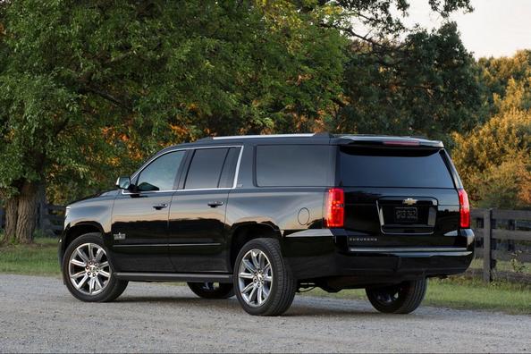 Обзор крупноразмерного внедорожника Chevrolet Suburban фото 10
